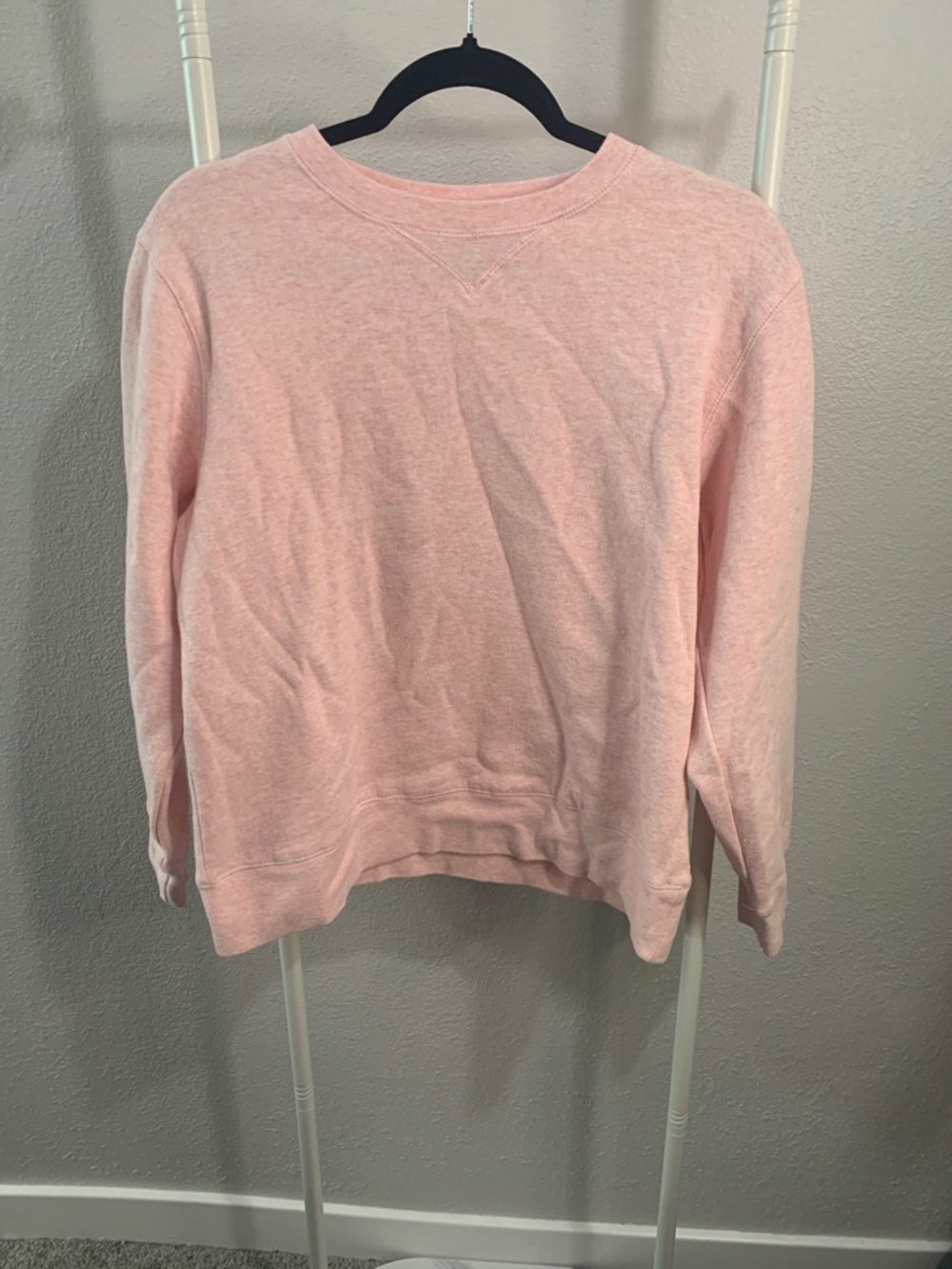 Classic Elements Light Pink Crewneck‎ Sweatshirt